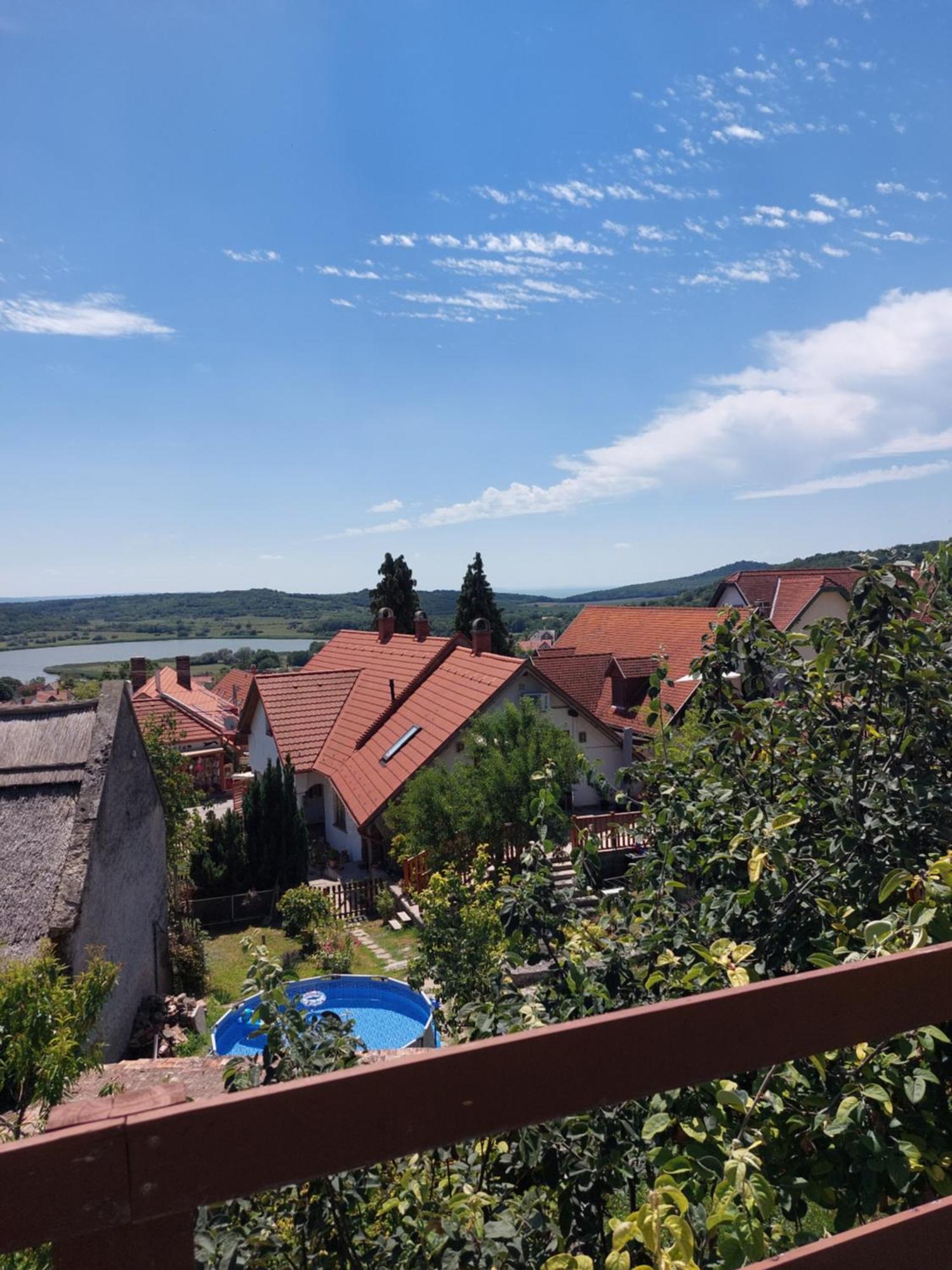 Babamuzeum Apartman Тихань Экстерьер фото